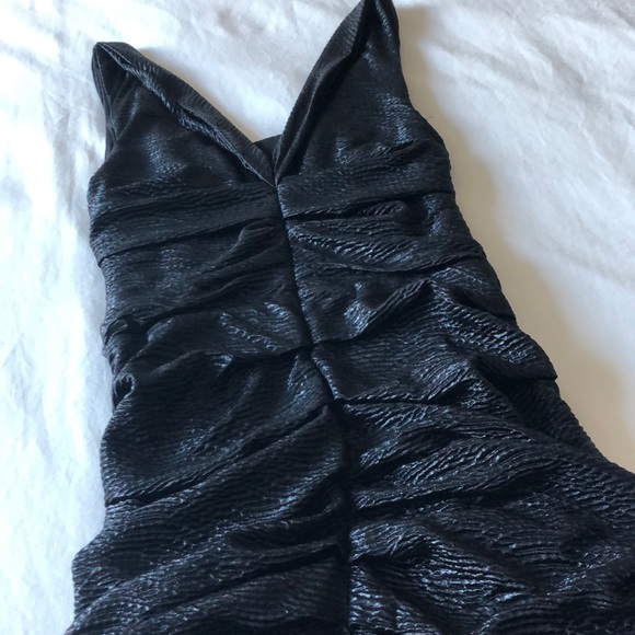 Black ruched mini dress - Picture 5 of 5